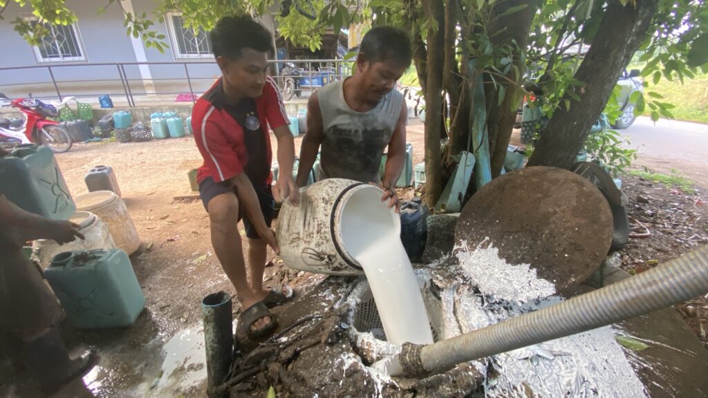 กยท.ร่วมเครือข่ายชาวสวนยาง ชะลอเปิดกรีด1เดือน-สร้างเสถียรภาพ 5 IMG 3698