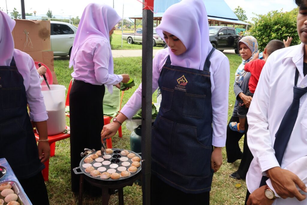 ร่วมจิบ โรบัสต้าสะบ้าย้อย“Sabayoi Coffee Festival 2025” 11 518306060 1139710148200963 4240600666116761630 n