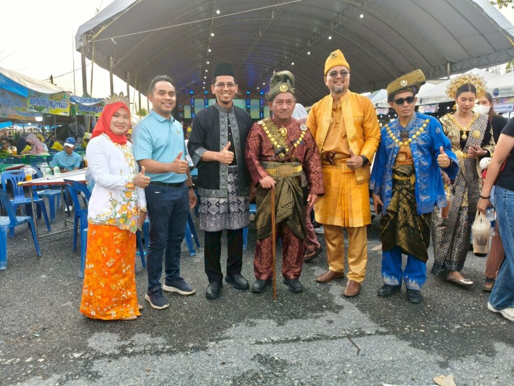 “ทีทีเอ็ม”สนับสนุนกิจกรรม “ของดีเมืองจะนะ” ครั้งที่ 21 6 LINE ALBUM ของดีเมืองจะนะ พลังความสามัคคีชาวทีท 2