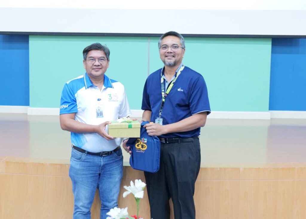 LINE ALBUM Visitor from PTTโรงแยกก๊าซธรรมชาติขนอม 250814 14