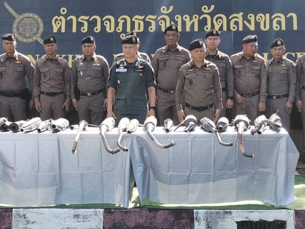 สงขลาลุยปราบรถซิ่ง!ทุบทำลายท่อไอเสีย 413 ชิ้น 5 IMG 5337