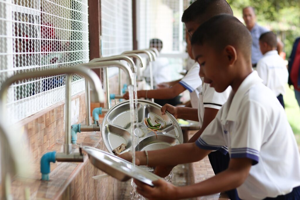 5 หาดทิพย์ ส่งมอบโรงอาหารปรับปรุงใหม่แก่โรงเรียนสมเด็จเจ้าพะโคะ