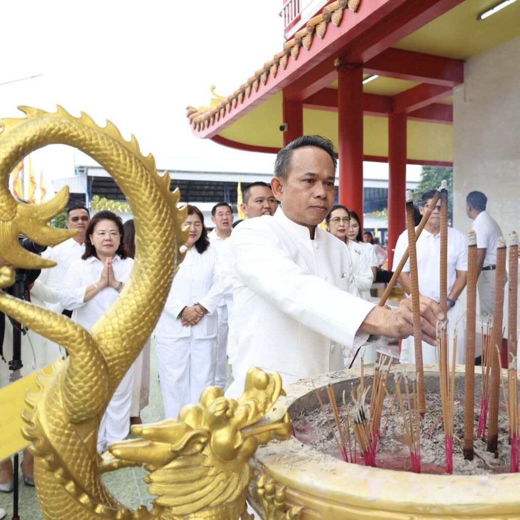 เทศกาลกินเจสงขลาคึกคัก! ผู้ว่าฯ เปิดงานที่มูลนิธิมหากรุณาธรรมสถาน สะเดา สานต่อประเพณี 200 ปี 5 IMG 9528
