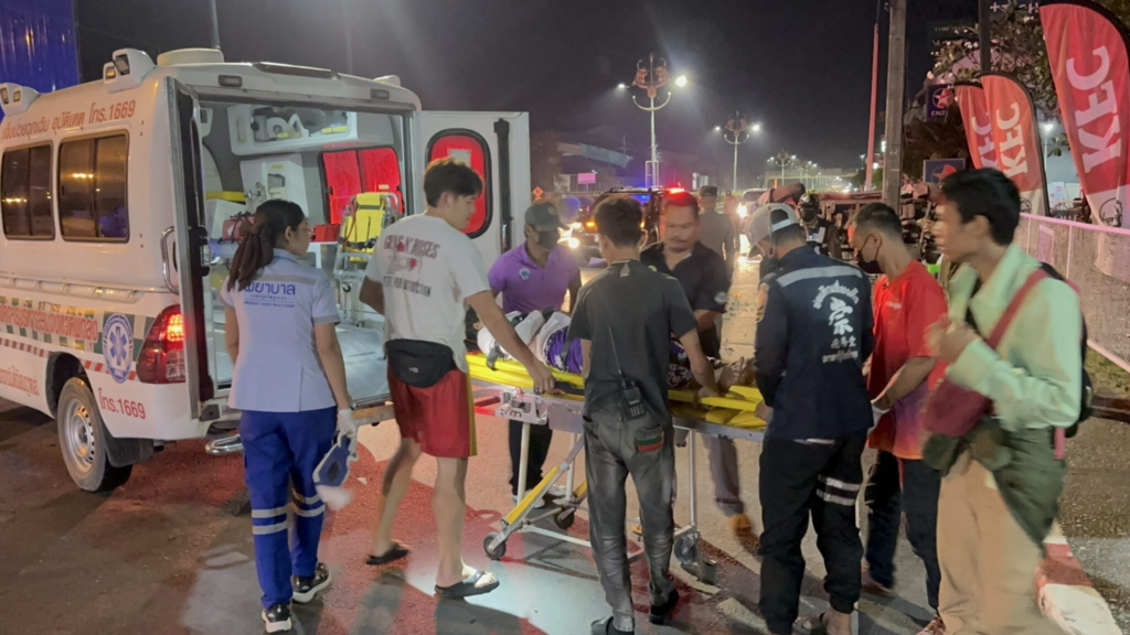 GPSพาหลงพุ่งชนกลางดึก รถพลิกตะแคงเจ็บระนาว9ชีวิต 3 image 76