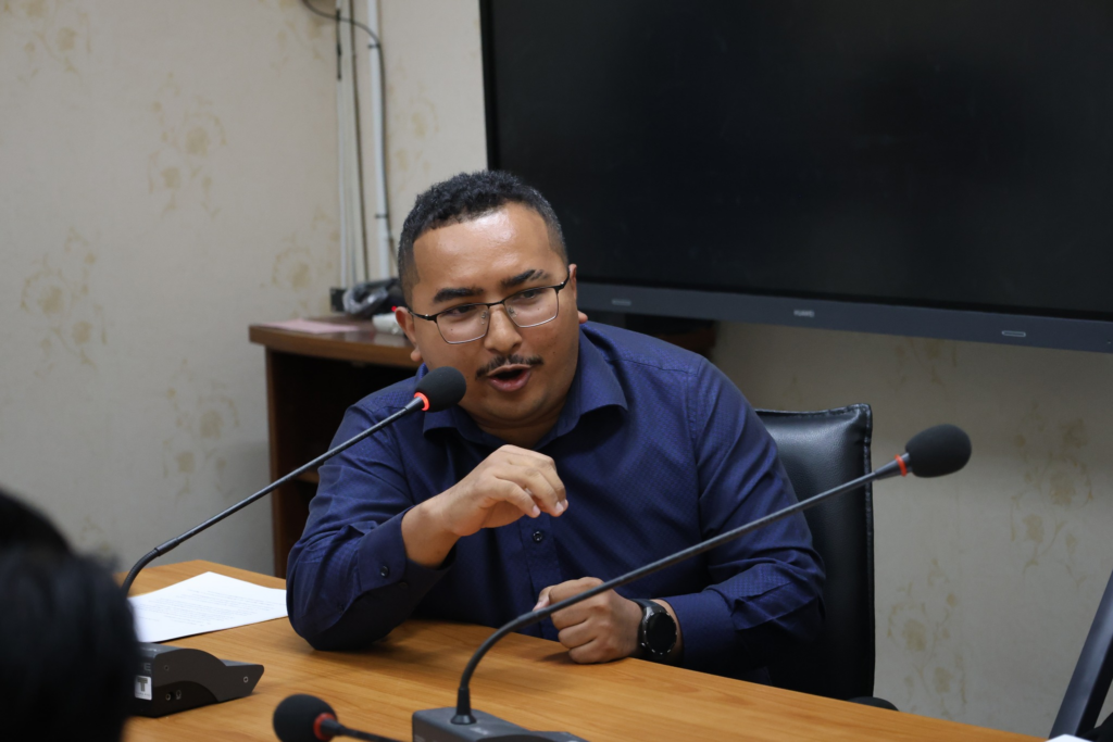 “เครือข่ายบ้านเกิดเมืองนอน”ยื่นผู้ว่าฯ จี้เปิดข้อมูลน้ำมัน-โปร่งใสทั้งระบบ 6 image 206