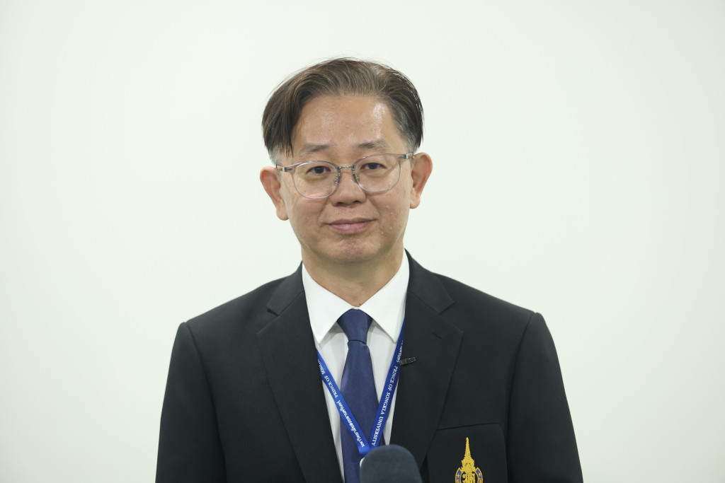 ‘สปสช.ชื่นชมผลงานคณะทันตะฯม.อ.หนุนใช้นวัตกรรมทันตกรรมในระบบบัตรทอง 2 480972