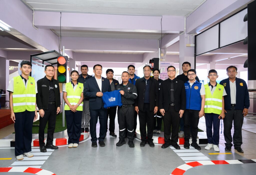 เชฟรอน - AIP รณรงค์ความปลอดภัยทางถนนสร้างจิตสำนึกขับขี่-รักษ์โลก แก่เด็กสงขลา 3 IMG 5013
