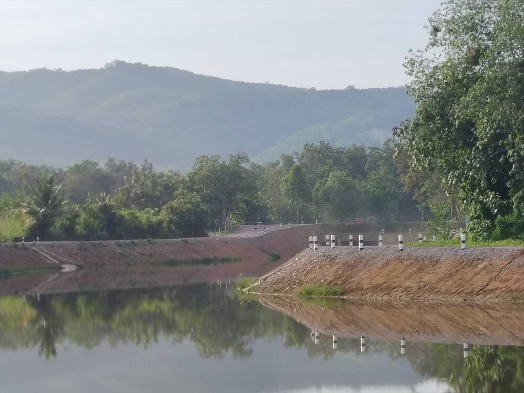 "สุชาติ” ลุยพรุสาคูสงขลา เพิ่มน้ำต้นทุน 5 เท่า ย้ำบริหารจัดการยั่งยืน 6 816185 0