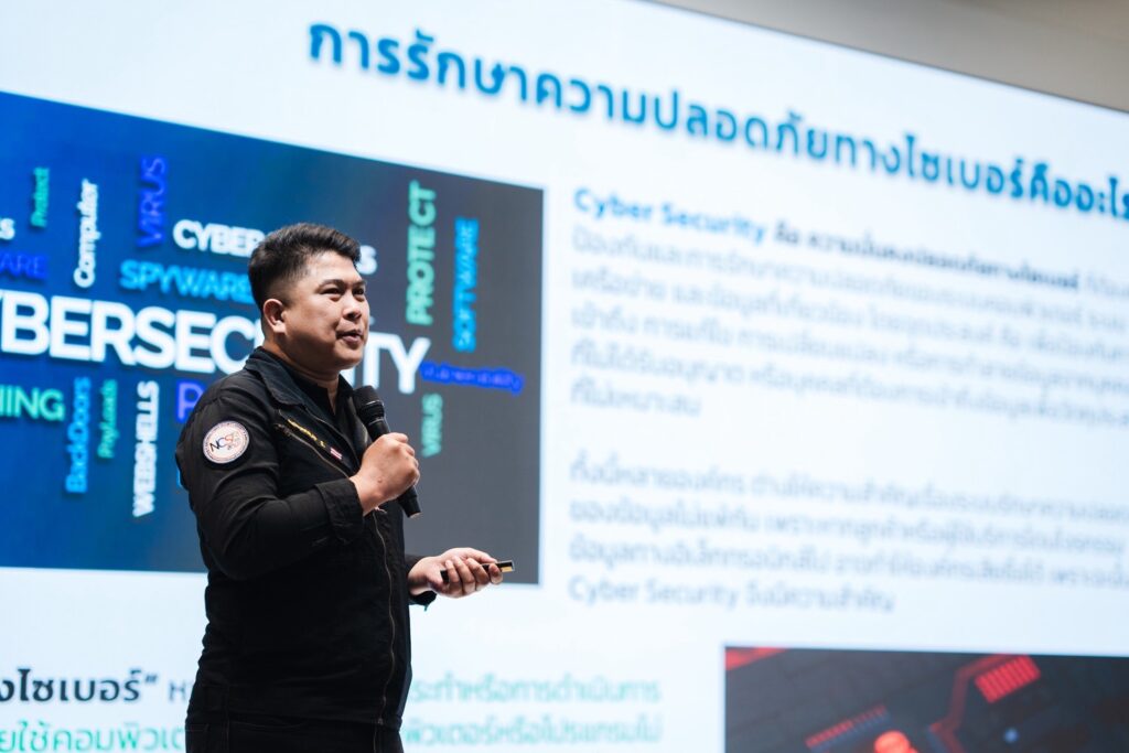 ดีป้า ปิดฉากโรดโชว์ Cloud Transformation Local Connect ที่หาดใหญ่เปิดประตูเมืองสองทะเลสู่เมืองอัจฉริยะ หนุนท้องถิ่นภาคใต้ใช้คลาวด์ยกระดับบริการประชาชน 6 IMG 6600