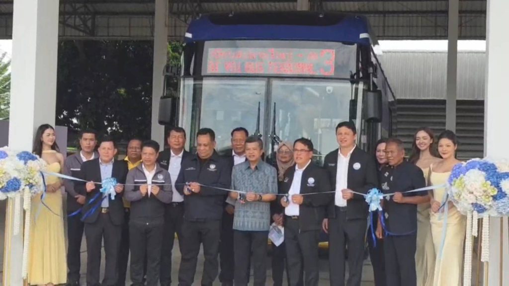 อบจ.สงขลาขับเคลื่อน BUS EV ลดมลพิษ–ลดภาระประชาชน วางเป้าต่อยอดคาร์บอนเครดิต 2 878138 0